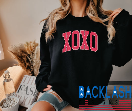 XOXO BLACK Sweatshirt